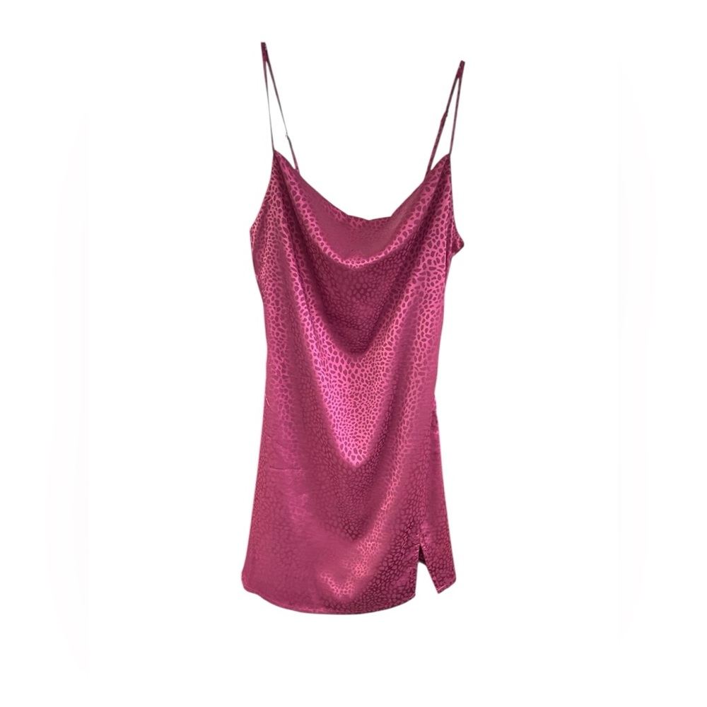 NWT Saints & Hearts Women’s Satin Slip Dress Boutique Burgundy Size Medium